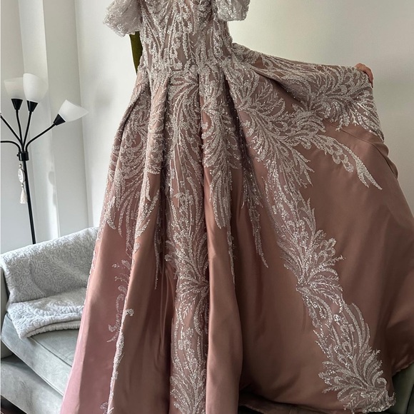 Elegant One Shoulder Pink Dress - Picture 5 of 7